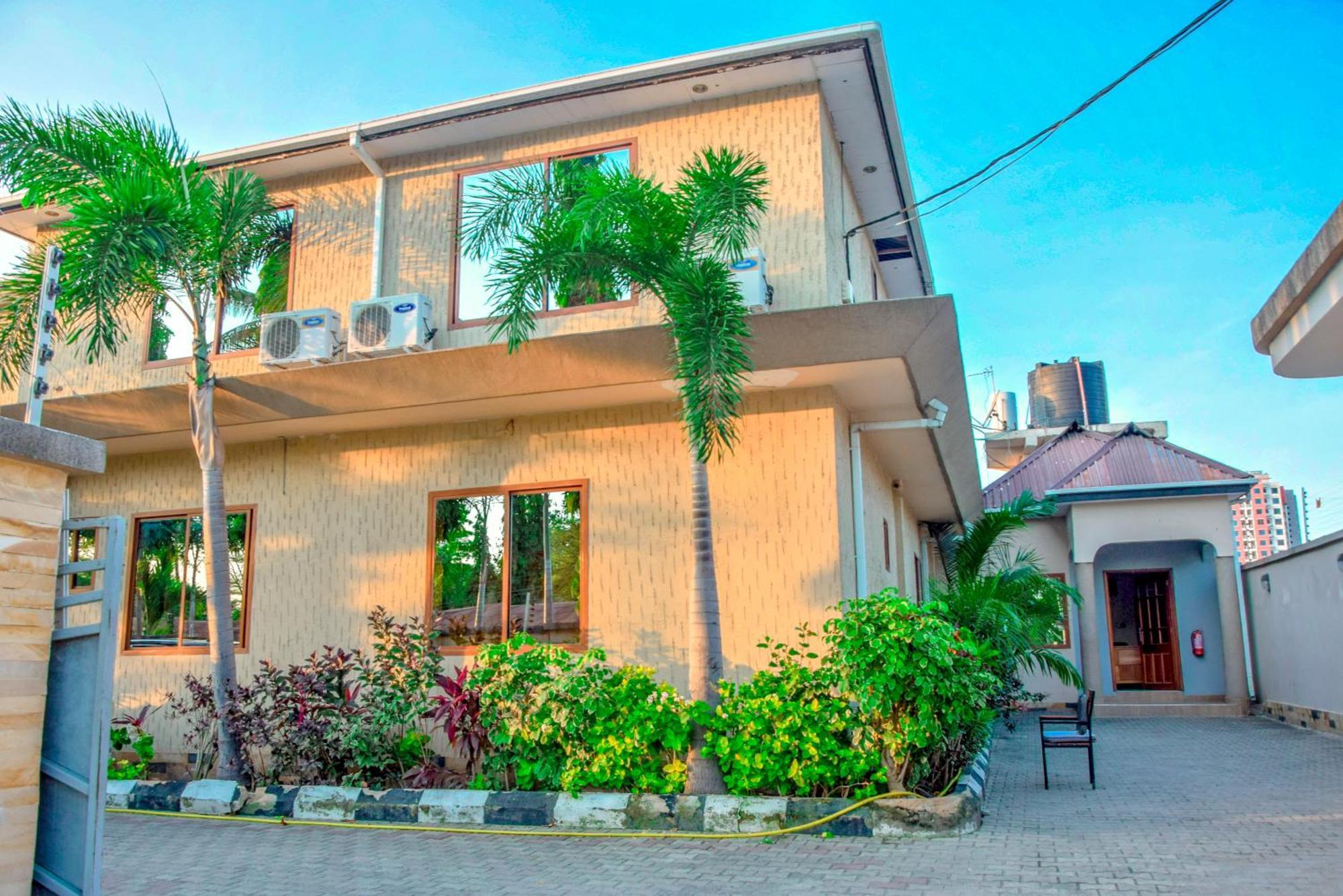 Хостел K27 Premier Backpackers Дар-эс-Саламе Экстерьер фото